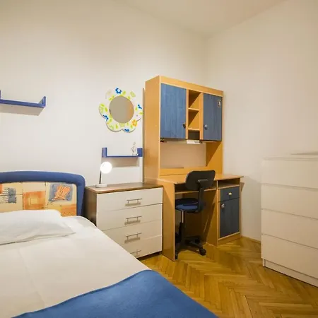 Ctim239/ Holiday House With Private Pool אימוטסקי