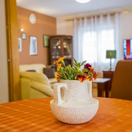 וילה Ctim239/ Holiday House With Private Pool אימוטסקי