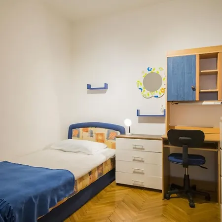 Ctim239/ Holiday House With Private Pool אימוטסקי